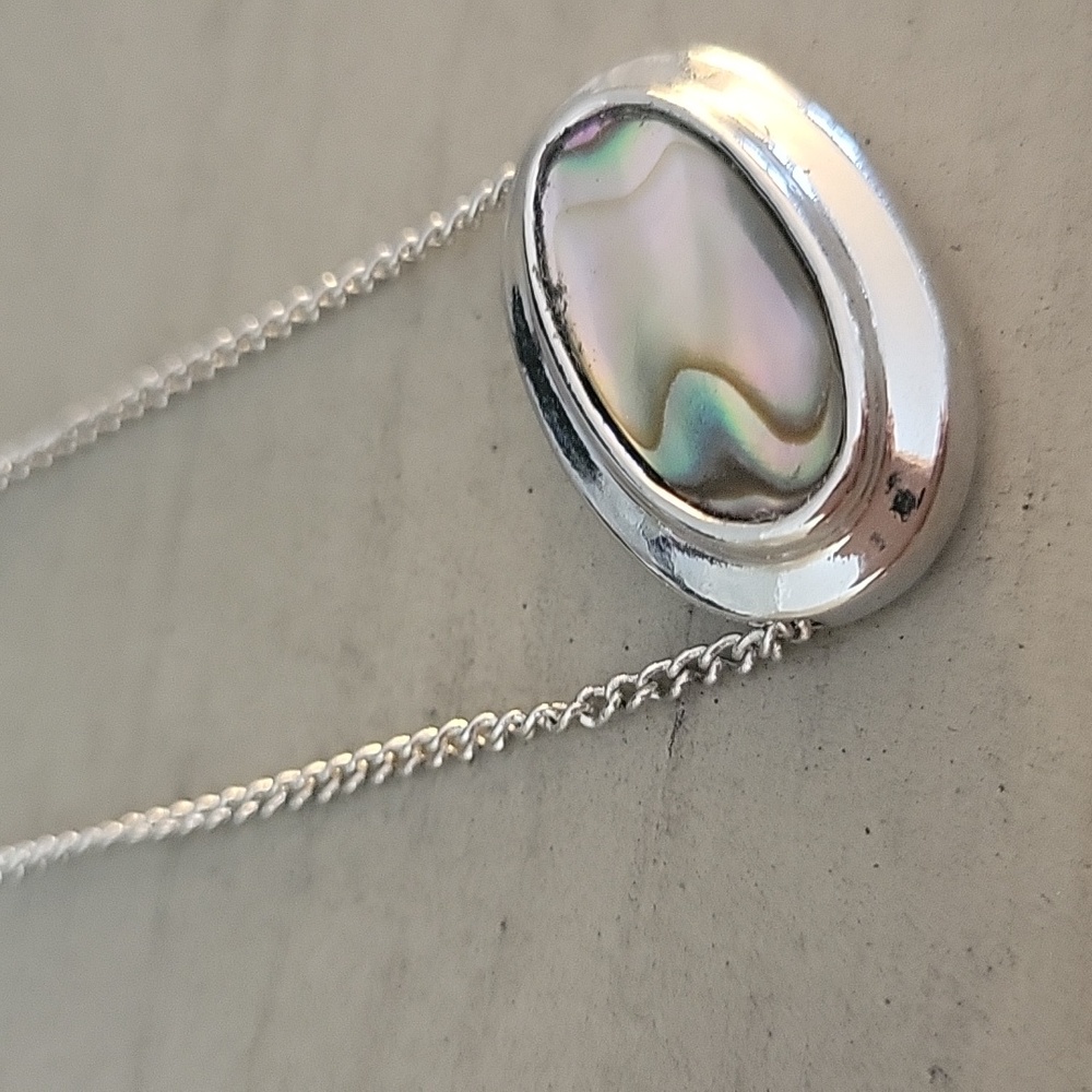 Vintage Avon Necklace